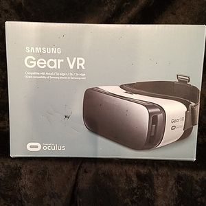 Oculus Samsung  Gear VR
